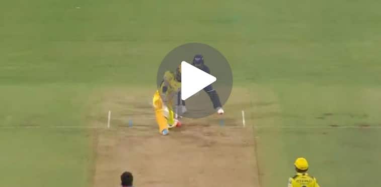 [Watch] 6, 6, 6, GONE! Bishnoi Has the Last Laugh As Moeen Ali Throws His Wicket Away